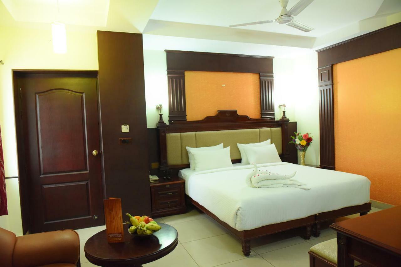 Chendhoor Residency Hotel Tiruchirappalli Esterno foto