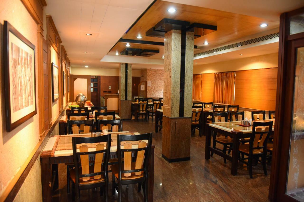 Chendhoor Residency Hotel Tiruchirappalli Esterno foto