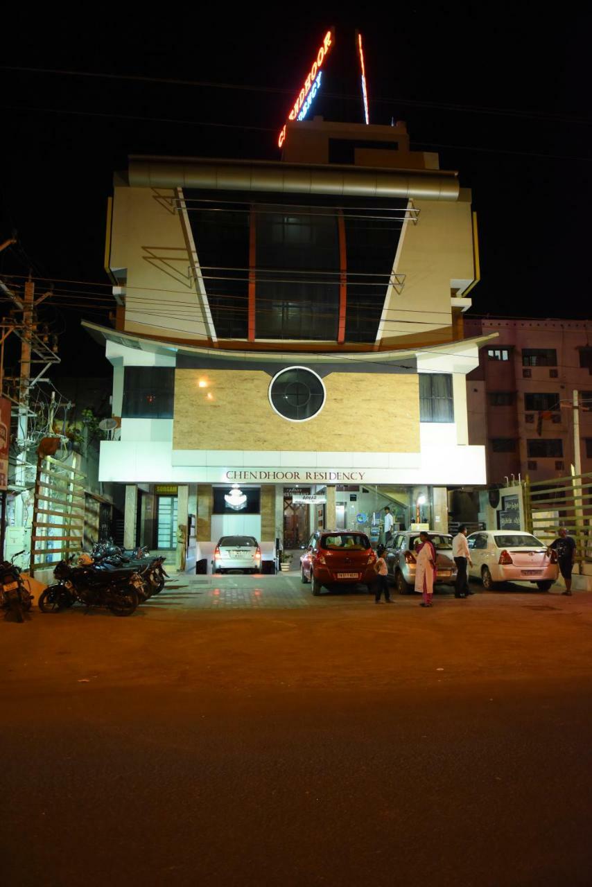 Chendhoor Residency Hotel Tiruchirappalli Esterno foto